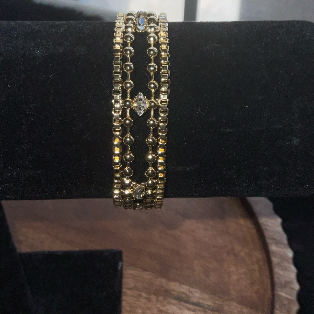 Sorrelli Gold Bracelet with Crystal Details - Picture 3 of 4